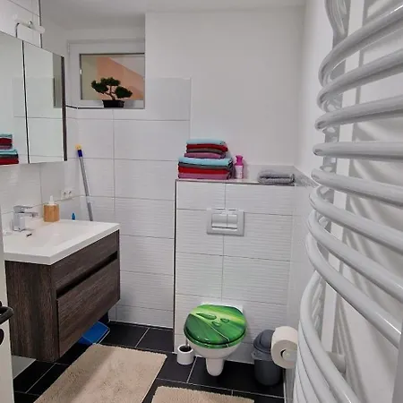 Grosszuegige Peter In 4 Personen Apartment Barenstein